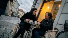 Životní historka: Rodiče mi vybrali „normálního“ muže. Jedna středa v kuchyni všechno změnila