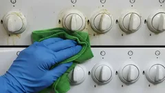 Nejčastější chyby při čištění rukojetí plynového sporáku a jak se jim vyhnout.